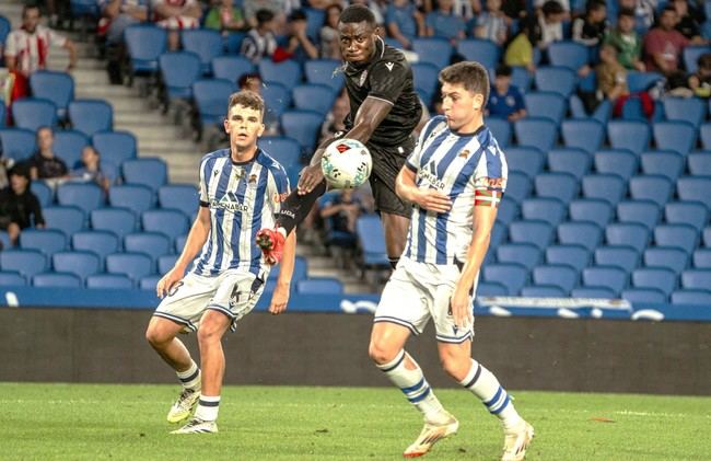 Empate luchado en Anoeta