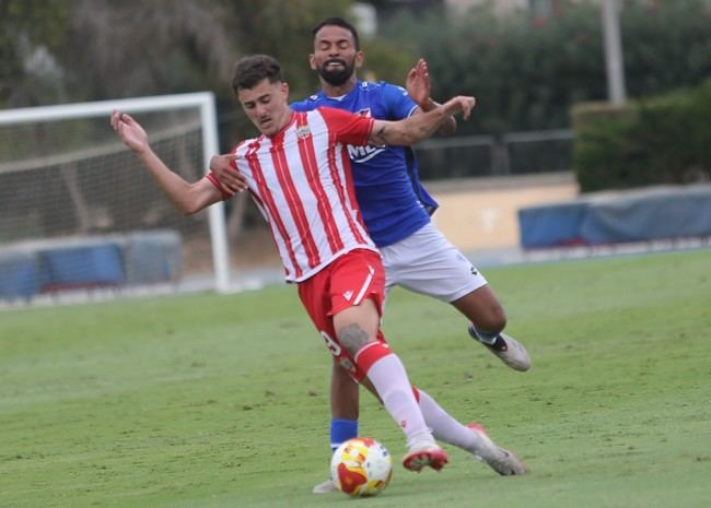 Almería B busca su primera victoria en casa ante Águilas
