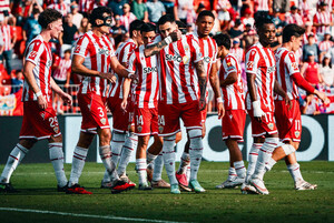 Almería, nuevo líder de LALIGA HYPERMOTION