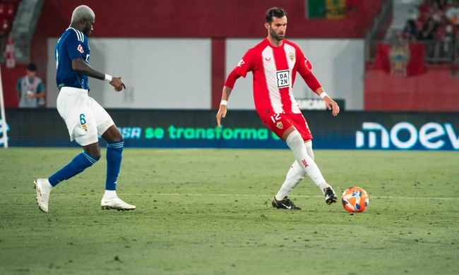Almería busca la remontada en Oviedo