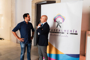 Alberto Contador promueve el turismo en Costa de Almería