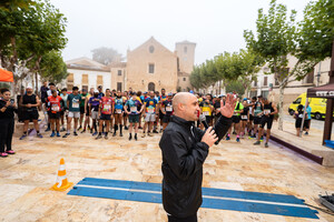Sierra de María-Los Vélez se llena de corredores y senderistas en la VI edición ‘La Burrica Trail’