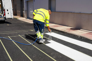Más de 36 calles de Roquetas asfaltadas en el primer año del Segundo Plan