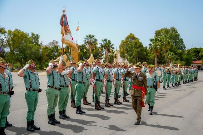 La Legión celebra el centenario de la VII Bandera Valenzuela en Viator