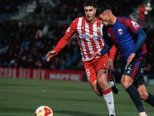 Almería arranca la Liga en casa contra el Eldense