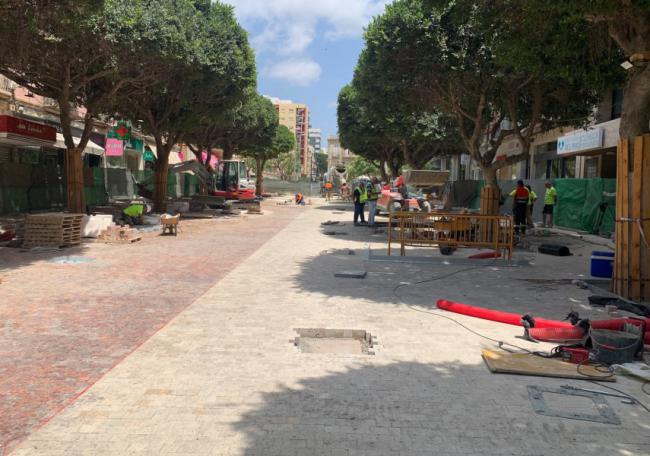 Ayuntamiento acelera obras en el Paseo de Almería