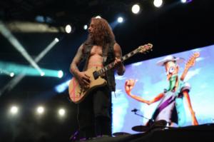 Mägo de Oz ofrece un concierto memorable en la zona de Playa Serena