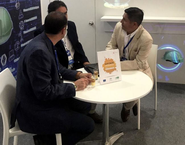 Sotrafa acude a una feria empresarial en Chile