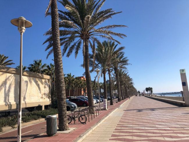 El PP insta al Gobierno a dar una fecha para la reanudación del paseo marítimo de Almería