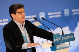 El PP pide explicaciones al Gobierno sobre las desaladoras en Almería