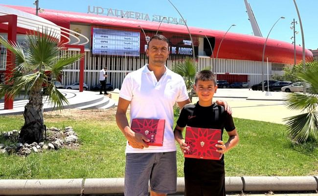 Fútbol y abonos: Almería se prepara para la nueva temporada