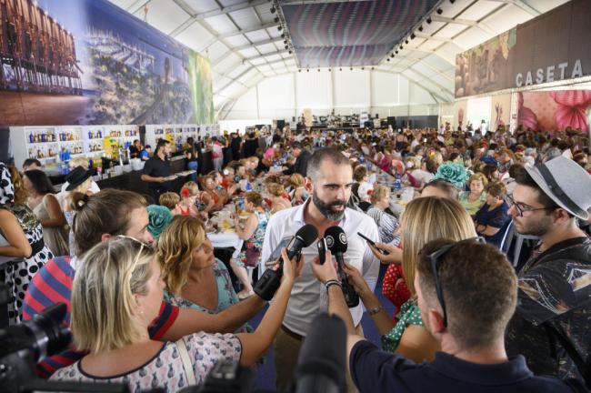 El alcalde anima a los almerienses a disfrutar este lunes de la Feria más inclusiva