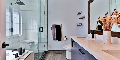 Asealia: El referente en la venta online de mamparas y muebles de baño