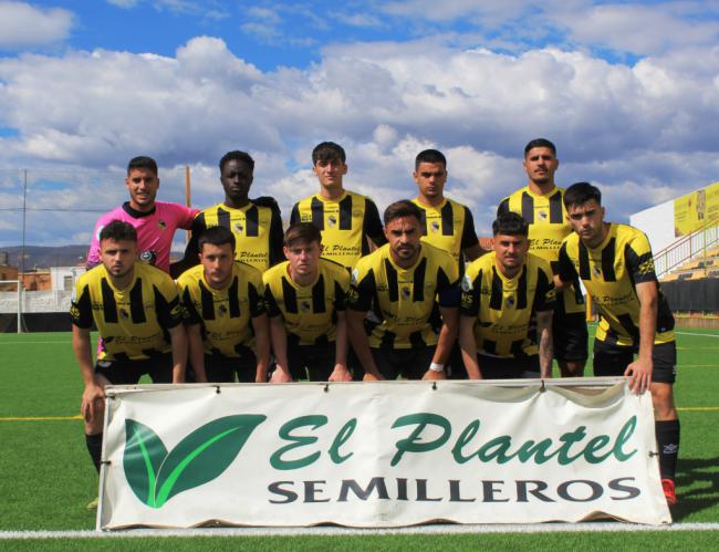 El Berja CF mereció una clara victoria ante un Almuñécar City que resistió