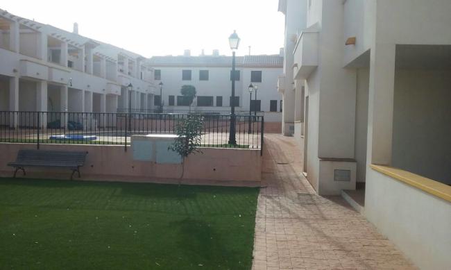 Cajamar y Haya Real Estate ponen a la venta 3.028 inmuebles en Almería