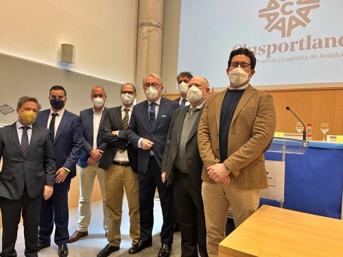 Los puertos de Almería y Carboneras se unen a Clusportland