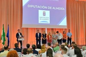 Cruz Roja Almería reconoce a personas e instituciones durante la pandemia