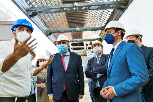 El presidente de Diputación y el ministro de Cultura visitan el futuro Museo del Realismo Español