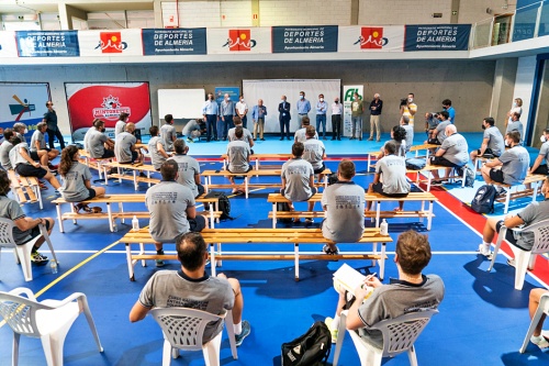 Almería se convierte en la capital española del voleibol