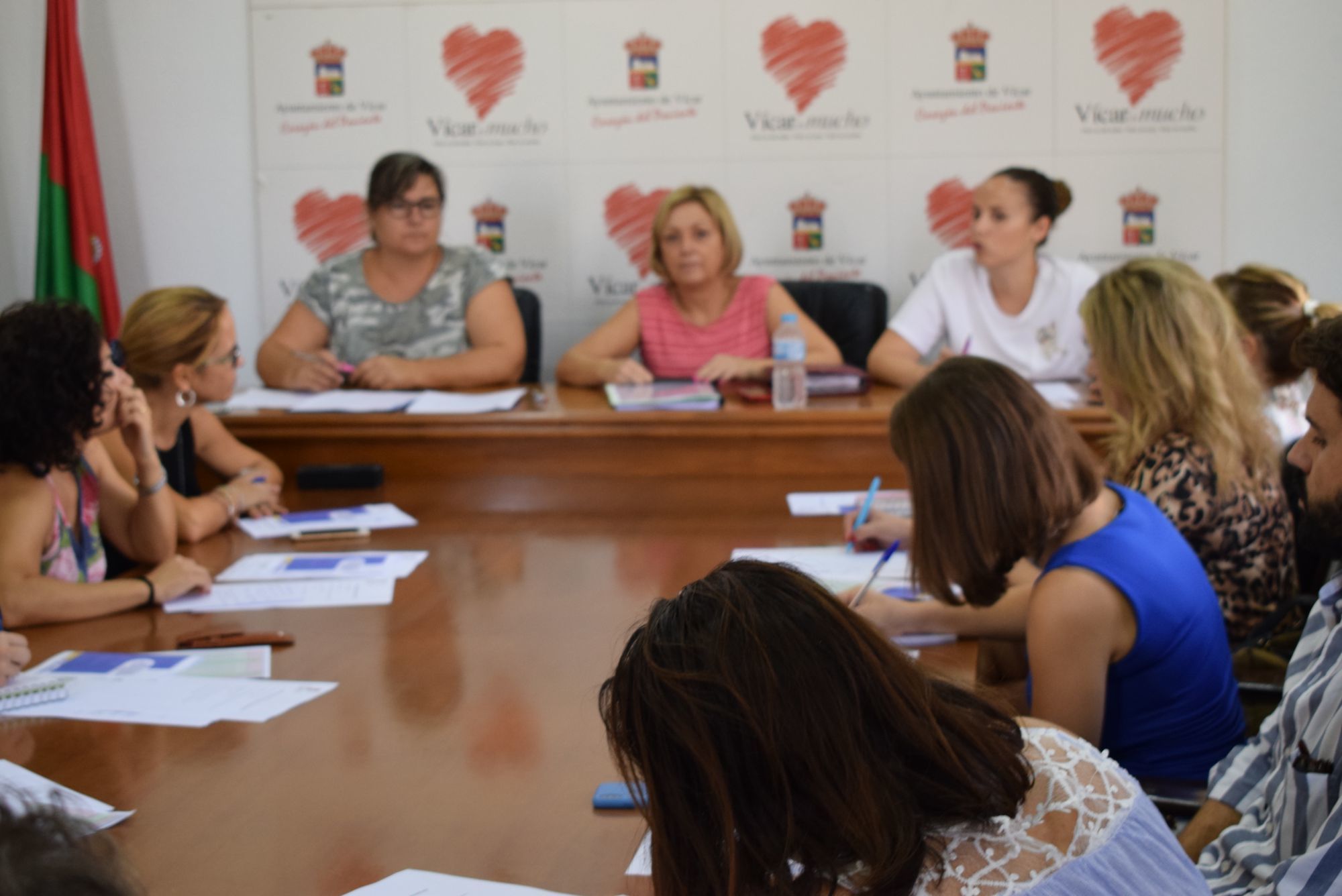 Ayuntamiento Y Centros Educativos De Vícar Coordinan Las Próximas Actividades Del Programa De Coeducación
