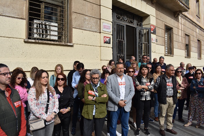 UGT y CCOO protesta por la violencia vicaria
