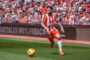 El Almería deja impresiones positivas a pesar del empate contra el Villarreal