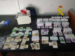 Detenido con moneda falsa preparaba el "timo del nigeriano"