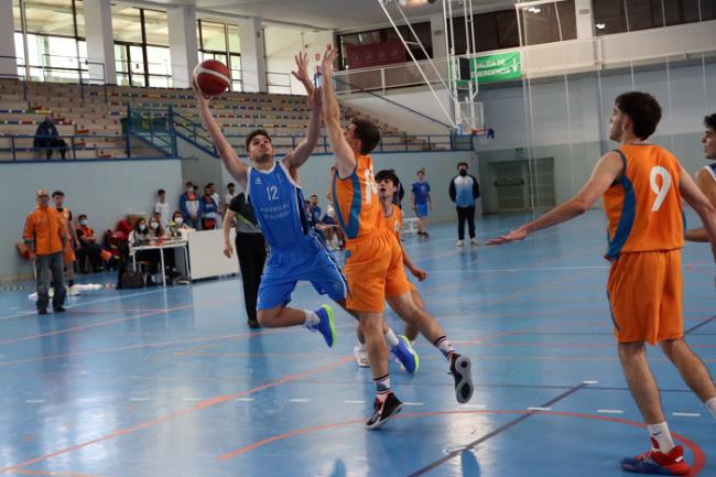 La UAL acoge el preámbulo de los CAU 2023