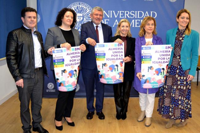 Las instituciones vuelven a unirse por la igualdad en 8M en Almería