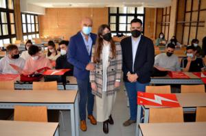 Profesionales explican a estudiantes el actual papel del marketing