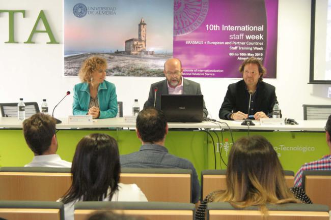X Semana Internacional convierte a la UAL en punto de encuentro universitario