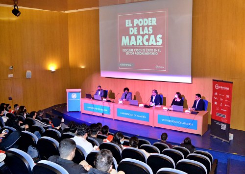 Estudiantes de la UAL conocen casos de éxito del marketing en el sector agroalimentario
