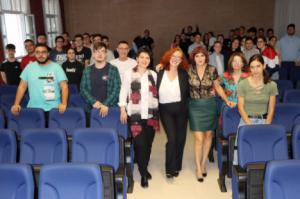 Debate "informado y no politizado" de la prostitución en la UAL