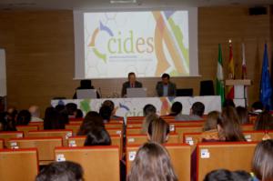 La UAL da las claves de la nueva regulación del autoconsumo eléctrico