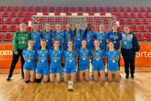 La selección femenina de balonmano se alza campeona de Andalucía y primer pleno de medallas para UAL Deportes
