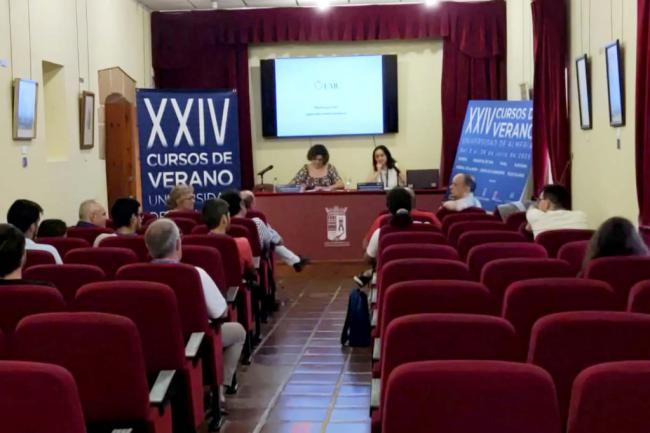 El Curso de Verano de Cuevas de Almanzora destaca la importancia del mundo rural en la Transición