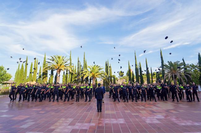 Doce nuevos policías locales se incorporan a cinco municipios de Almería