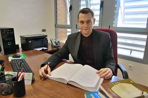 Profesor de la UAL colabora con prestigiosos investigadores en una obra sobre pragmática