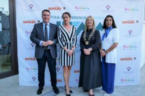 Más de 100 agentes turísticos irlandeses reunidos en Almería