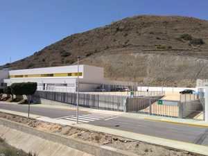 Ciudadanos de Carboneras reclama que se finalice el patio infantil proyectado en el CEIP Simón Fuentes