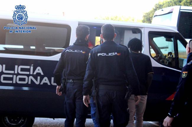 Detenido un 'murciglero' con seis antecedentes similares