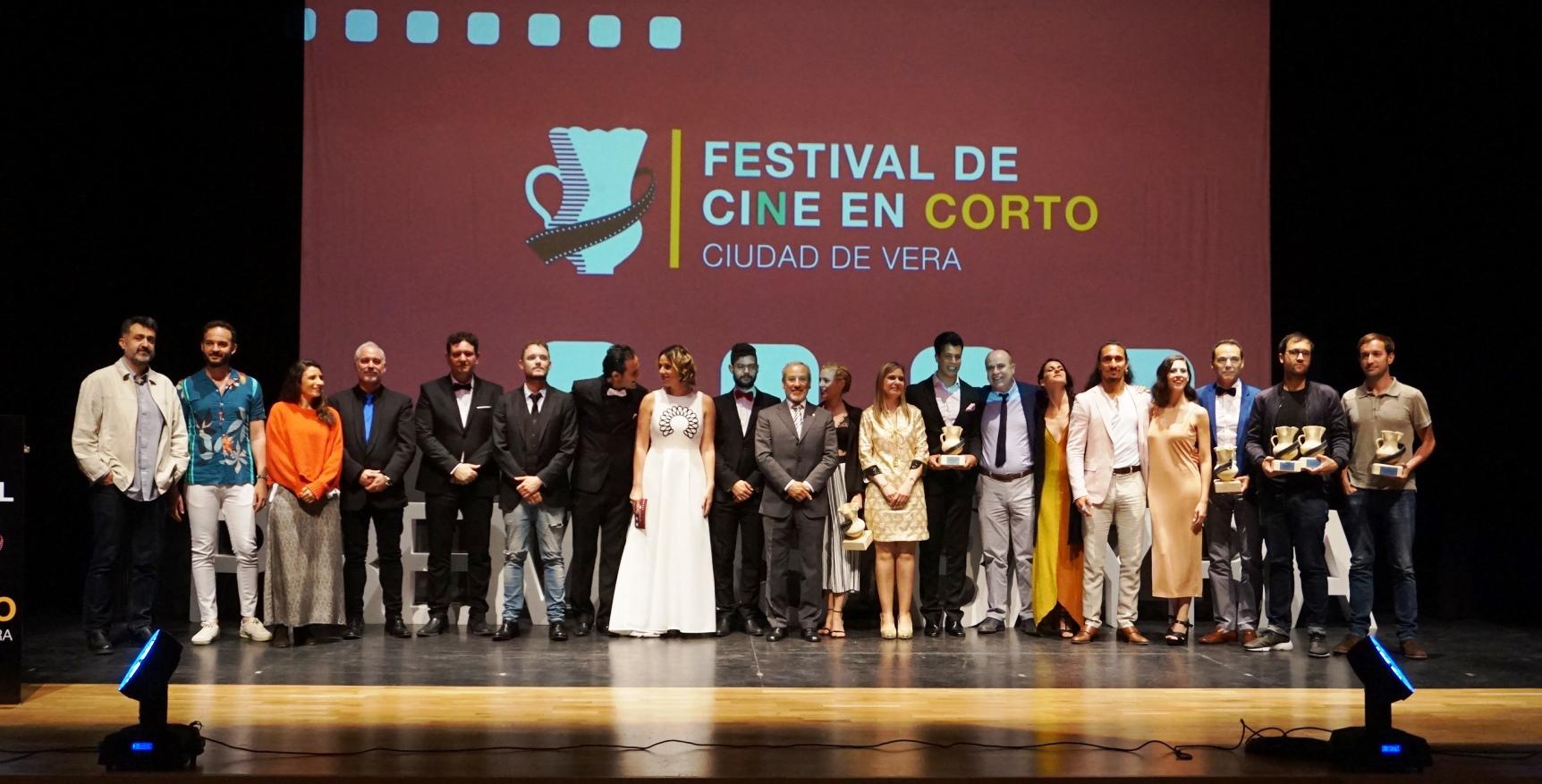 'Cunetas' y '17 años juntos' ganan el Festival de Cine en Corto ‘Ciudad de Vera’