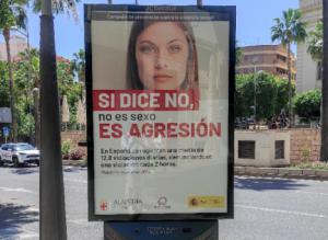 El Ayuntamiento suspende toda la campaña de concienciación por el cartel polémico