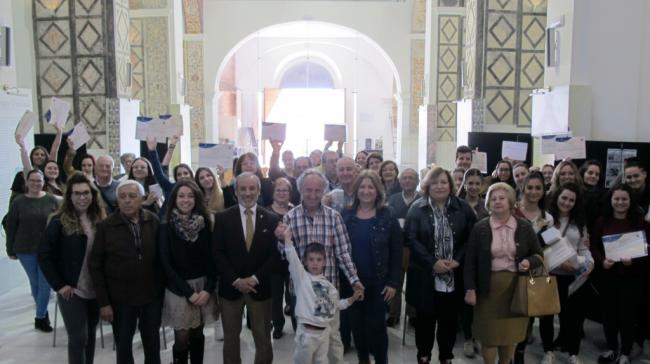 El V Proyecto “Mirando Atrás” de Vera fomenta la comunicación intergeneracional