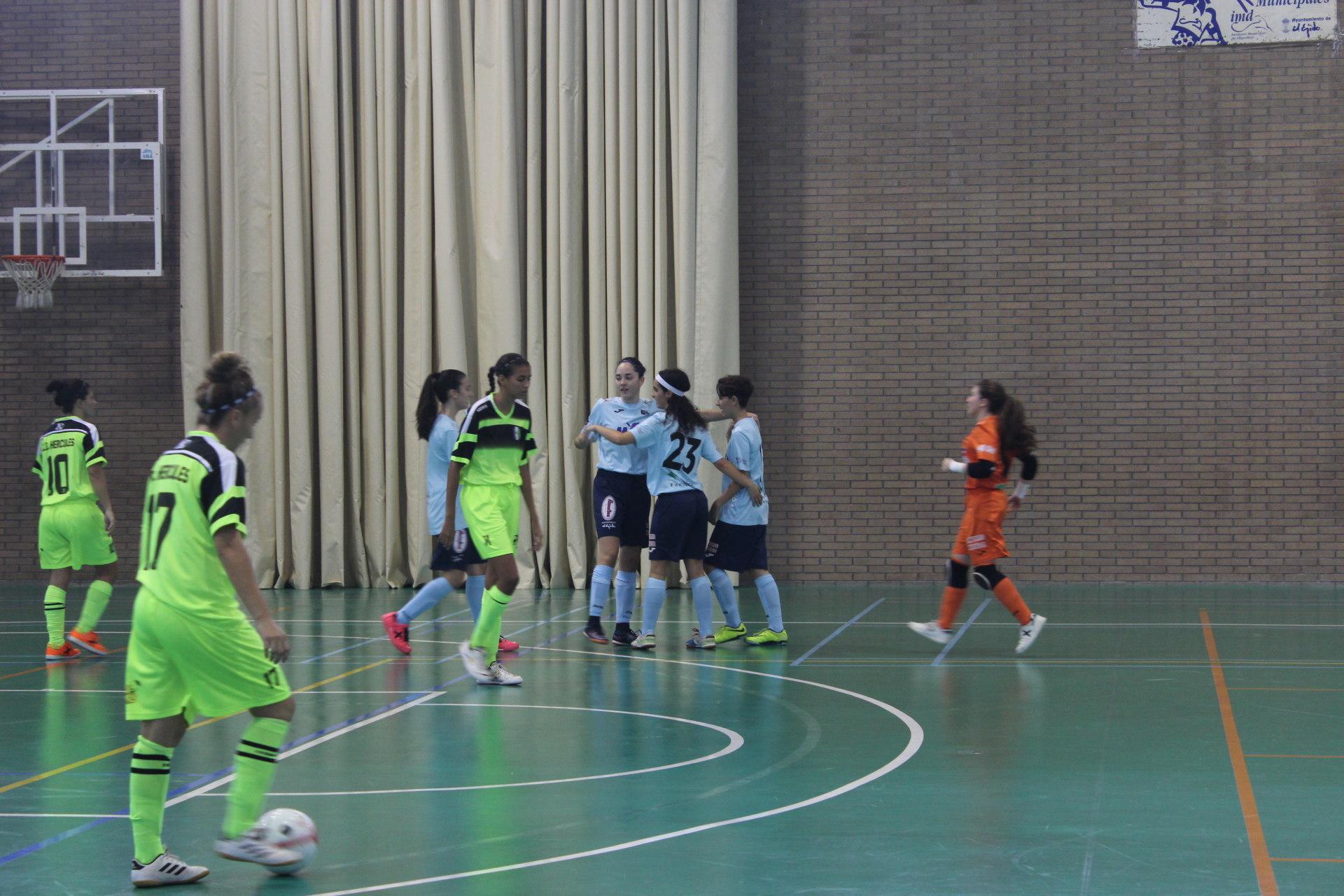 El equipo femenino de fútbol sala de El Ejido vence al Alcantarilla