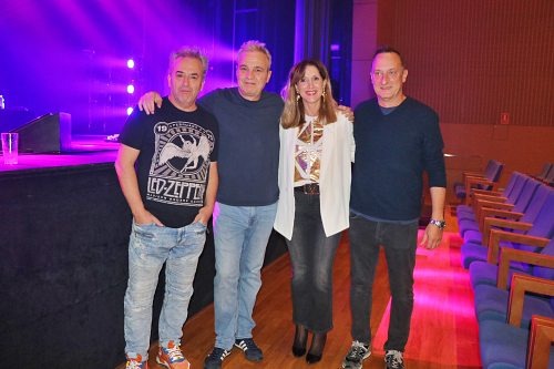 ‘Hombres G’ hace vibrar al público del Auditorio de El Ejido