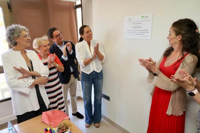 Loles López reivindica el papel de las mujeres rurales para avanzar en igualdad