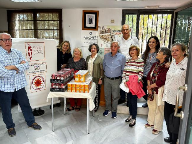 Generosa donación de azúcar y tomate al Banco de Alimentos
