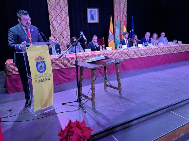 Rafa Montes investido alcalde de Fiñana con mayoría absoluta