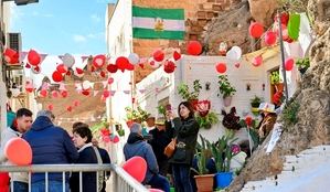 San Valentín llega al Cerro San Cristobal a pesar del viento y la lluvia
